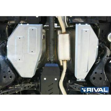 Защита топливного бака алюминий 4 мм RIVAL для Nissan Qashqai, V - 2.0; полный привод 2015-2019/Nissan Qashqai, V - 2.0; полный привод 2019-/Nissan X-Trail, V - 2.0; 2.5; полный привод 2015-2018/Nissan X-Trail, V - 2.0; 2.5; полный привод 2018-/Renault Koleos, V - 2.0; 2.5; 2.0d; полный привод 2017-2020