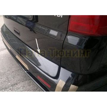 Накладка на дверь багажника под покраску Omsa_Line для Volkswagen Caravelle/Multivan/T5 Transporter 2003-2009