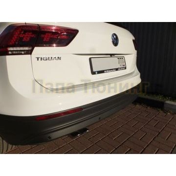 Накладка на нижнюю кромку крышки багажника 1 штука Omsa_Line для Volkswagen Tiguan 2016-