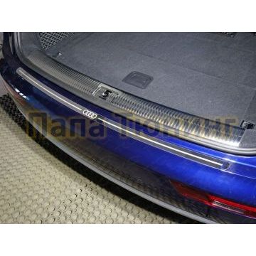Накладка на задний бампер зеркальный лист лого Audi ТСС для Audi Q5 2016-