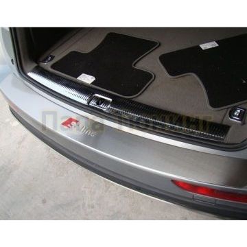 Накладка на задний бампер OEM Tuning для Audi Q5 2008-2016