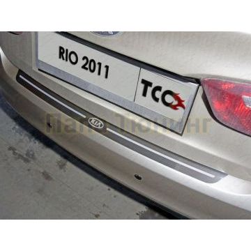 Накладка на задний бампер с надписью Rio шлифованный лист ТСС для Kia Rio 2011-2015 Накладка на задний бампер с надписью Rio шлифованный лист ТСС для Kia Rio 2011-2015