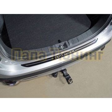 Накладка на задний бампер зеркальный лист надпись Outlander для Mitsubishi Outlander 2018-