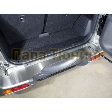 Накладка на задний бампер шлифованный лист ТСС для Suzuki Jimny 2012-2018 Накладка на задний бампер шлифованный лист ТСС для Suzuki Jimny 2012-2018