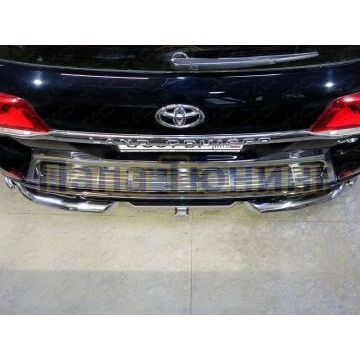 Накладка на задний бампер лист ТСС для Toyota Land Cruiser 200 Executive 2016-