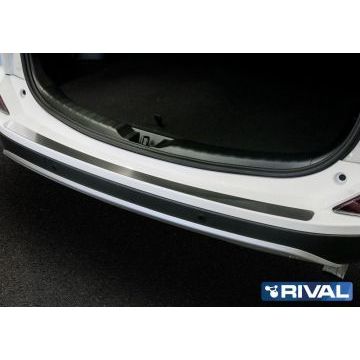Накладка на задний бампер Rival с надписью для Toyota RAV4 2015-2019