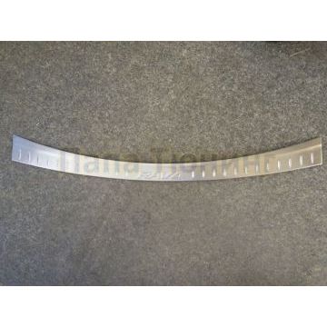 Накладка на задний бампер OEM Tuning для Toyota RAV4 2013-2015