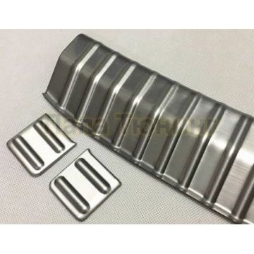 Накладка на проем двери багажника OEM Tuning для Volkswagen Passat B8 2015-