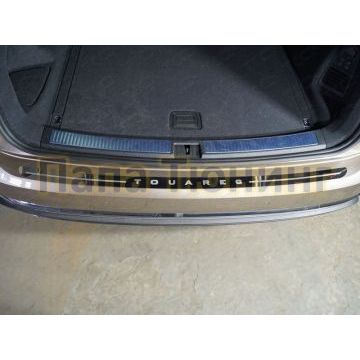 Накладка на задний бампер лист зеркальный надпись Touareg ТСС для Volkswagen Touareg 2018- Накладка на задний бампер лист зеркальный надпись Touareg ТСС для Volkswagen Touareg 2018-