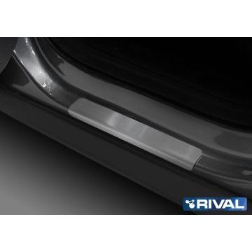 Накладки порогов Rival с надписью 4 штуки для Chevrolet Niva 2015-