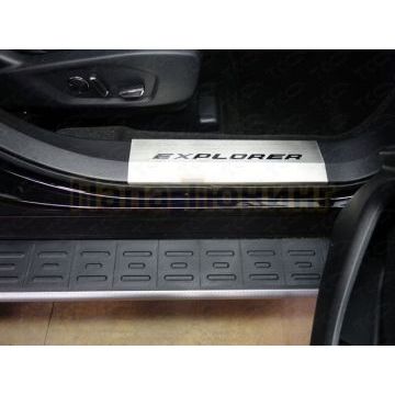 Накладки на пороги шлифованный лист надпись Explorer 2 шт ТСС для Ford Explorer 2015-