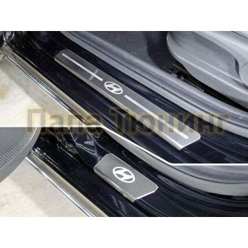 Накладки на пороги шлифованный лист логотип Hyundai 4 штуки ТСС для Hyundai Solaris 2018-