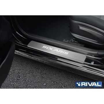 Накладки порогов Rival с надписью 4 штуки для Hyundai Solaris 2017-