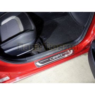 Накладки на пороги лист шлифованный надпись CEED 2 штуки ТСС для Kia Ceed 2012-2018