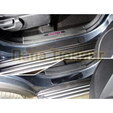 Накладки на пороги зеркальный лист 4 штуки ТСС для Kia Sorento 2012-2020