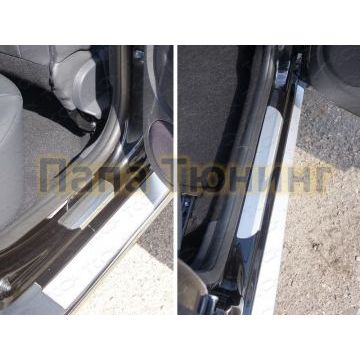 Накладки на пороги шлифованный лист ТСС для Renault Duster 2015- Накладки на пороги шлифованный лист ТСС для Renault Duster 2015-