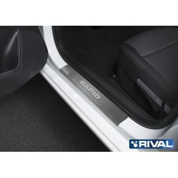 Накладки порогов Rival с надписью 4 штуки для Skoda Rapid 2012-