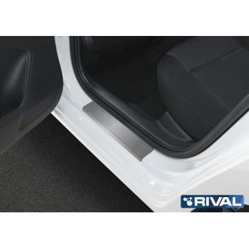 Накладки порогов Rival с надписью 4 штуки для Skoda Rapid 2012-