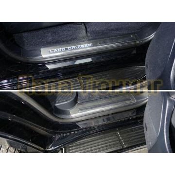 Накладки на пороги зеркальный лист 4 штуки ТСС для Toyota Land Cruiser 200 Executive 2016-