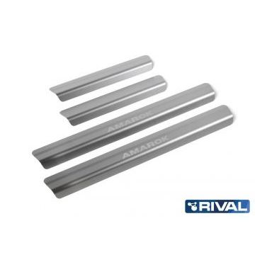 Накладки порогов Rival с надписью 4 штуки для Volkswagen Amarok 2016-