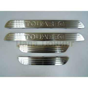 Накладки на дверные пороги OEM Tuning для Volkswagen Touareg 2010-2014