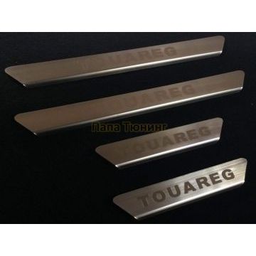 Накладки на пороги шлифованные надпись Touareg ТСС для Volkswagen Touareg 2014-2017