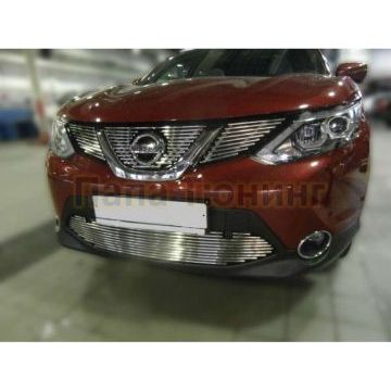 Накладка на решетку бампера d10 с вырезом под парктроник РусСталь для Nissan Qashqai 2014-2019