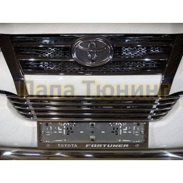 Решетка радиатора нижняя 12 мм ТСС для Toyota Fortuner 2017- Решетка радиатора нижняя 12 мм ТСС для Toyota Fortuner 2017-