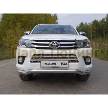 Накладка решётки радиатора 16 мм ТСС для Toyota Hilux 2015- Накладка решётки радиатора 16 мм ТСС для Toyota Hilux 2015-