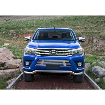 Накладка решетки радиатора 10 мм Rival для Toyota Hilux 2015-