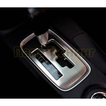 Накладка на коробку передач OEM Tuning для Mitsubishi Outlander 2015-
