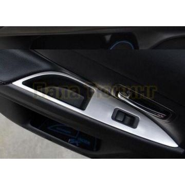 Накладки на панели управдения дверей 4 части OEM Tuning для Mitsubishi Outlander 2015-