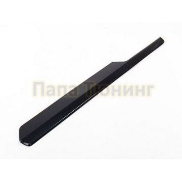 Накладка на торпеду над перчаточным ящиком чёрная OEM Tuning для Volkswagen Tiguan 2016-