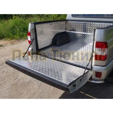 Защитный вкладыш для борта на пластик из алюминия ТСС для УАЗ Патриот Пикап 2015-