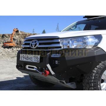 Бампер силовой Rival передний черный с ПТФ алюминий 6 мм для Toyota Hilux Revo 2015-