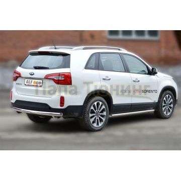 Защита заднего бампера овальная 75x42 мм ALFeco для Kia Sorento 2012-