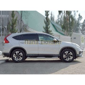 Пороги труба с накладками d76 вариант 3 РусСталь для Honda CR-V 2015-2017