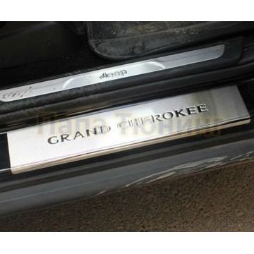Накладки на дверные пороги OEM Tuning для Jeep Grand Cherokee 2010-