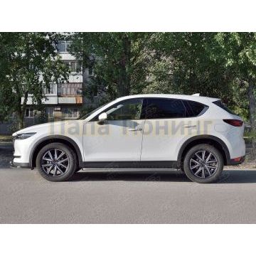 Пороги с площадкой нержавеющий лист 42 мм РусСталь для Mazda CX-5 2017-