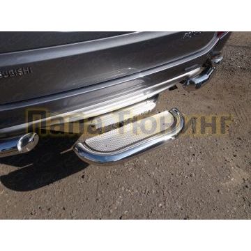 Защита задняя со ступенькой под фаркоп 60 мм ТСС для Mitsubishi Pajero Sport 2016-2021