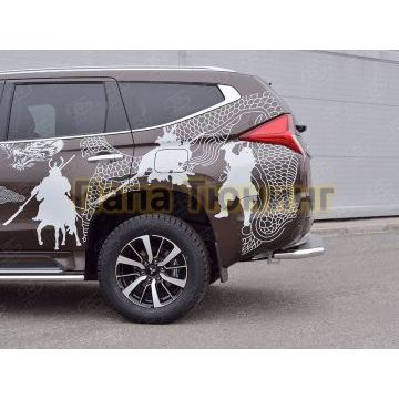 Защита задняя со ступенькой нержавеющий лист 63 мм РусСталь для Mitsubishi Pajero Sport 2016-2021