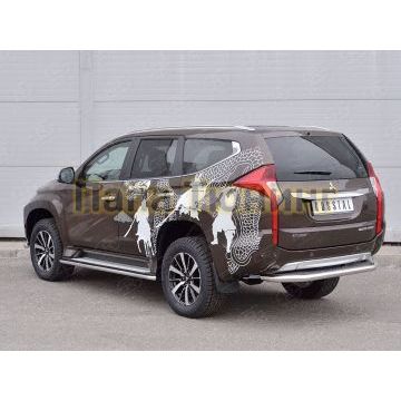 Защита задняя со ступенькой нержавеющий лист 63 мм РусСталь для Mitsubishi Pajero Sport 2016-2021