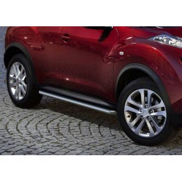 Защита штатных порогов 57 мм на 4х2 Rival для Nissan Juke 2010-2014