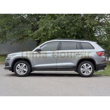 Пороги с площадкой нержавеющий лист 42 мм РусСталь для Skoda Kodiaq 2017-