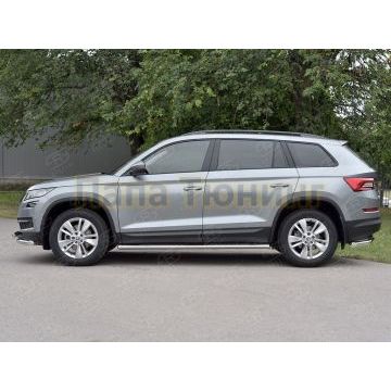 Пороги труба овальная с проступью 120x60 мм РусСталь для Skoda Kodiaq 2017-