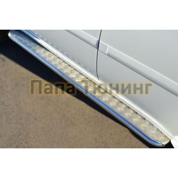 Пороги с площадкой алюминиевый лист 42 мм РусСталь для Mitsubishi Pajero Sport 2013-2016