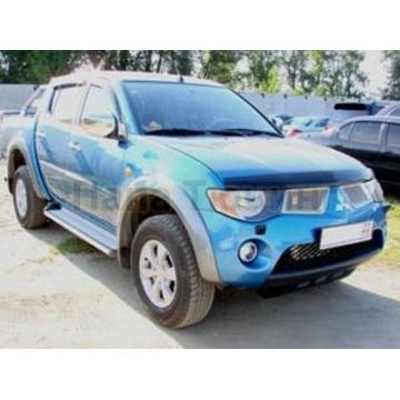 Дефлектор капота SIM для Mitsubishi Pajero Sport/L200 2006-2016 Дефлектор капота SIM для Mitsubishi Pajero Sport/L200 2006-2016