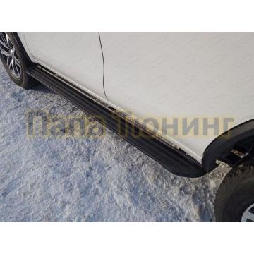Пороги алюминиевые Slim Line Black ТСС для Toyota Fortuner 2017- Пороги алюминиевые Slim Line Black ТСС для Toyota Fortuner 2017-