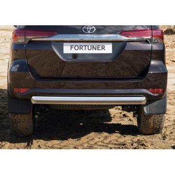 Защита заднего бампера короткая 76 мм Rival для Toyota Fortuner 2017-
