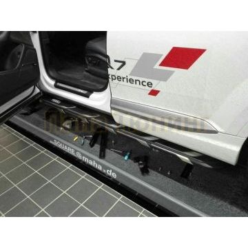 Пороги алюминиевые OEM Tuning для Audi Q7 2015-